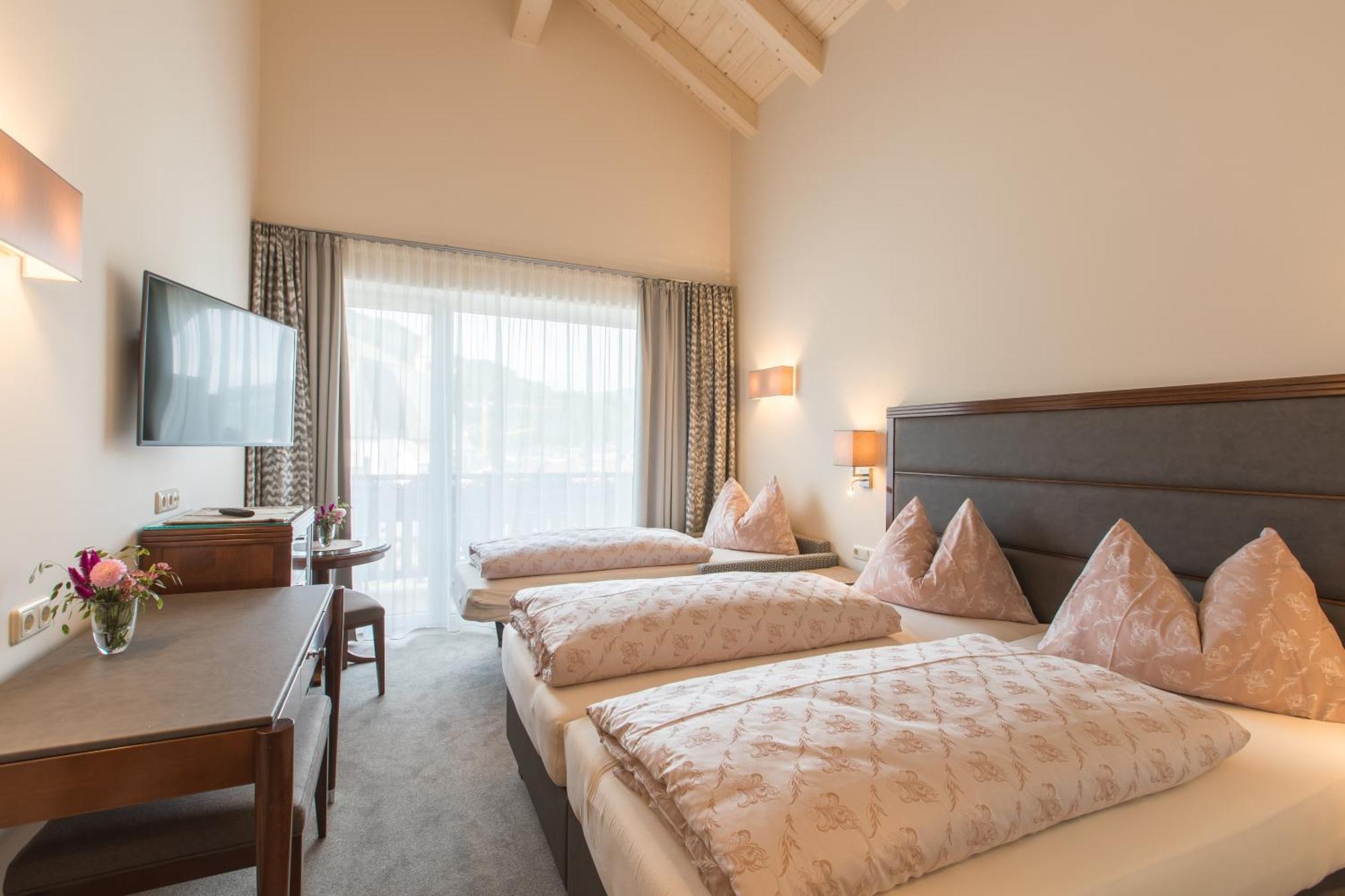 Hotel Niederreiter Мария Алм ам Щайнернен Мер Екстериор снимка